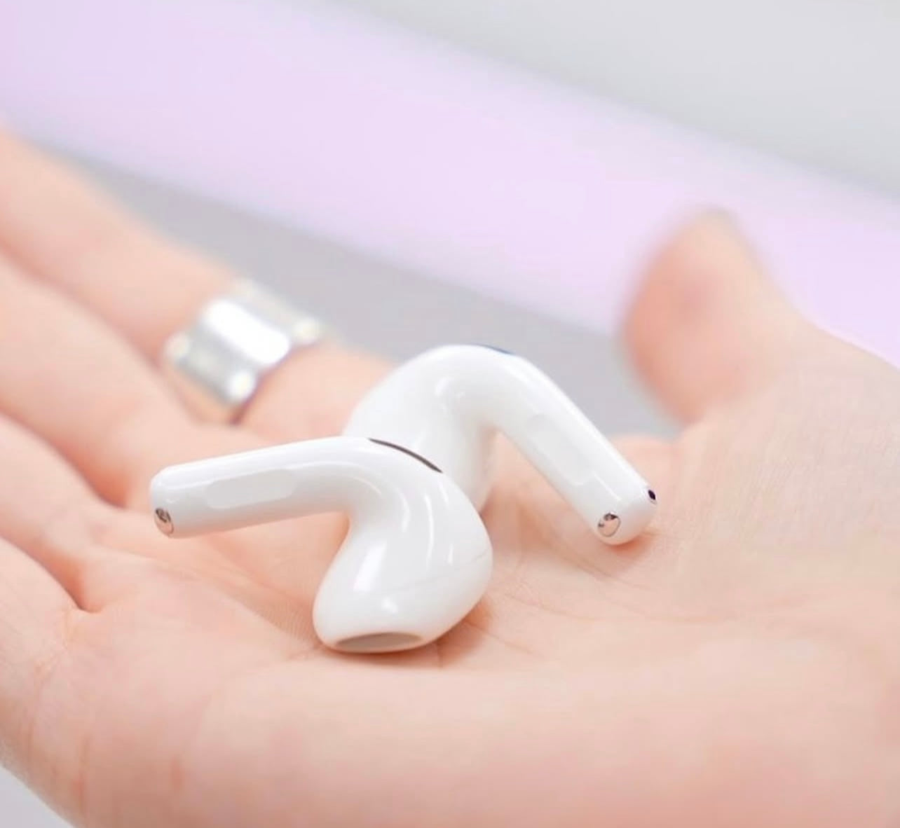 Airpods 4 ANC